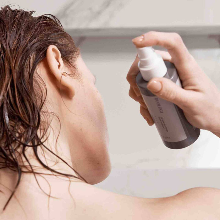 اسپری مو چندکاره سی سی دئولوجی