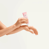 کرم دست روشن کننده پوست