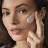 کرم روز سفتکننده رویال ولوت با SPF 20