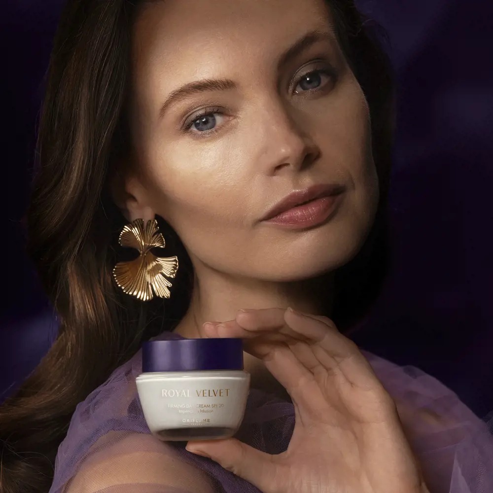 کرم روز سفت‌کننده رویال ولوت با SPF 20