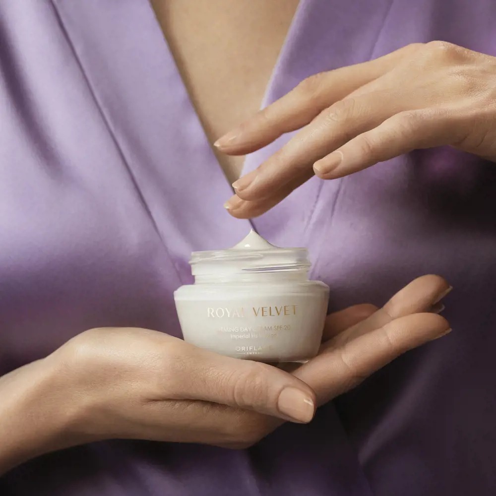 کرم روز سفت‌کننده رویال ولوت با SPF 20