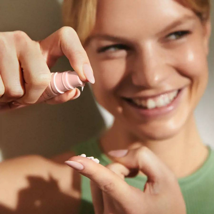 بالم دور چشم از لاین پوستی ولوسوفی