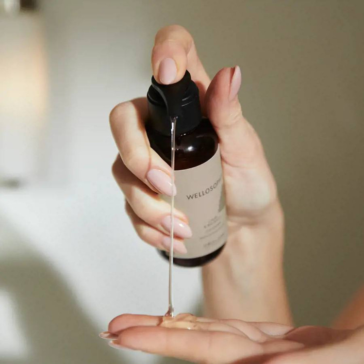 پاککننده و شویندهی صورت از لاین پوستی ولوسوفی