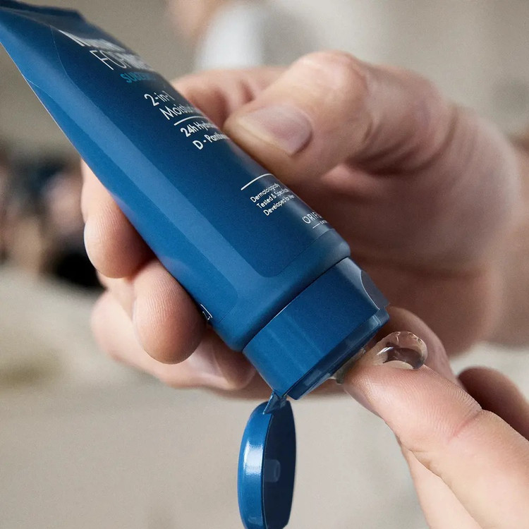 ژل آبرسان صورت آقایان 2 در 1 نورث فورمن ساب زیرو