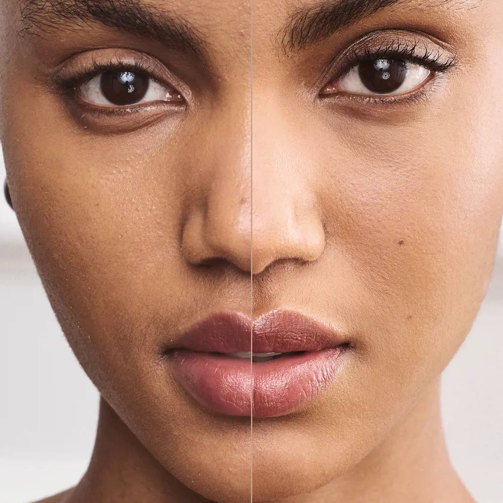 کرم پودر ضد آفتاب بدون استرس اورلستینگ سینک با  SPF 20 همراه با محافظت طبیعی در برابر اشعه UVA دوان