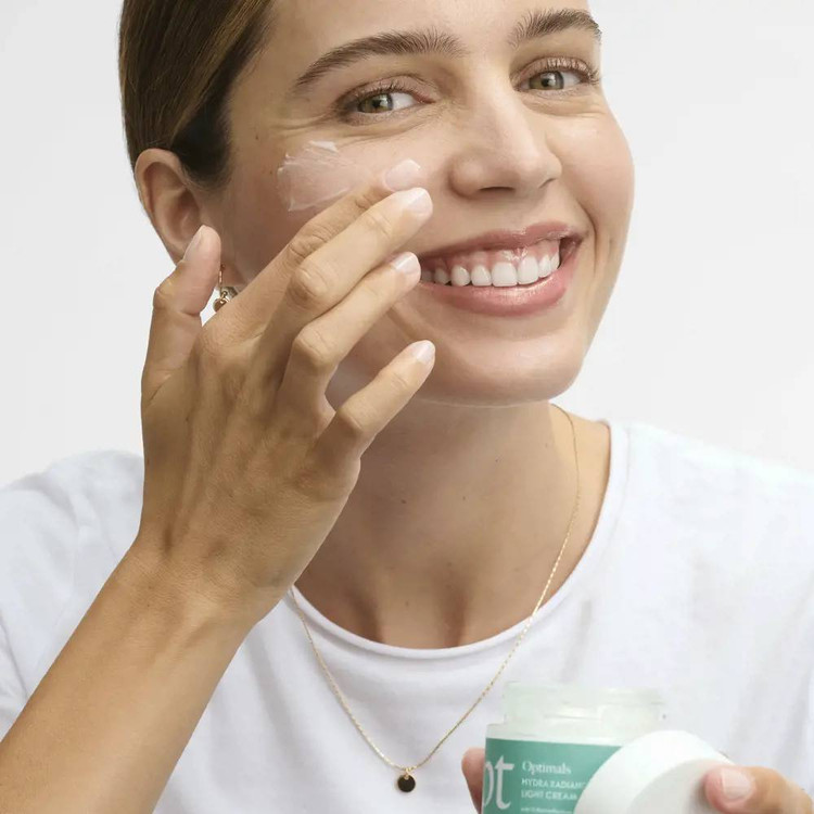 کرم سبک مرطوبکننده اپتیمالز هیدرا رادیانس