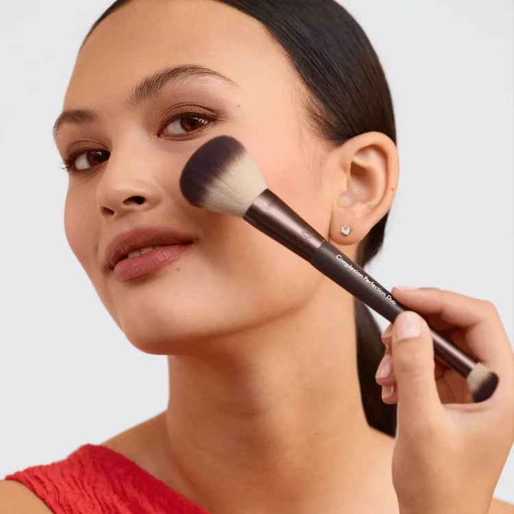 براش دو طرفه برای آرایش کامل صورت